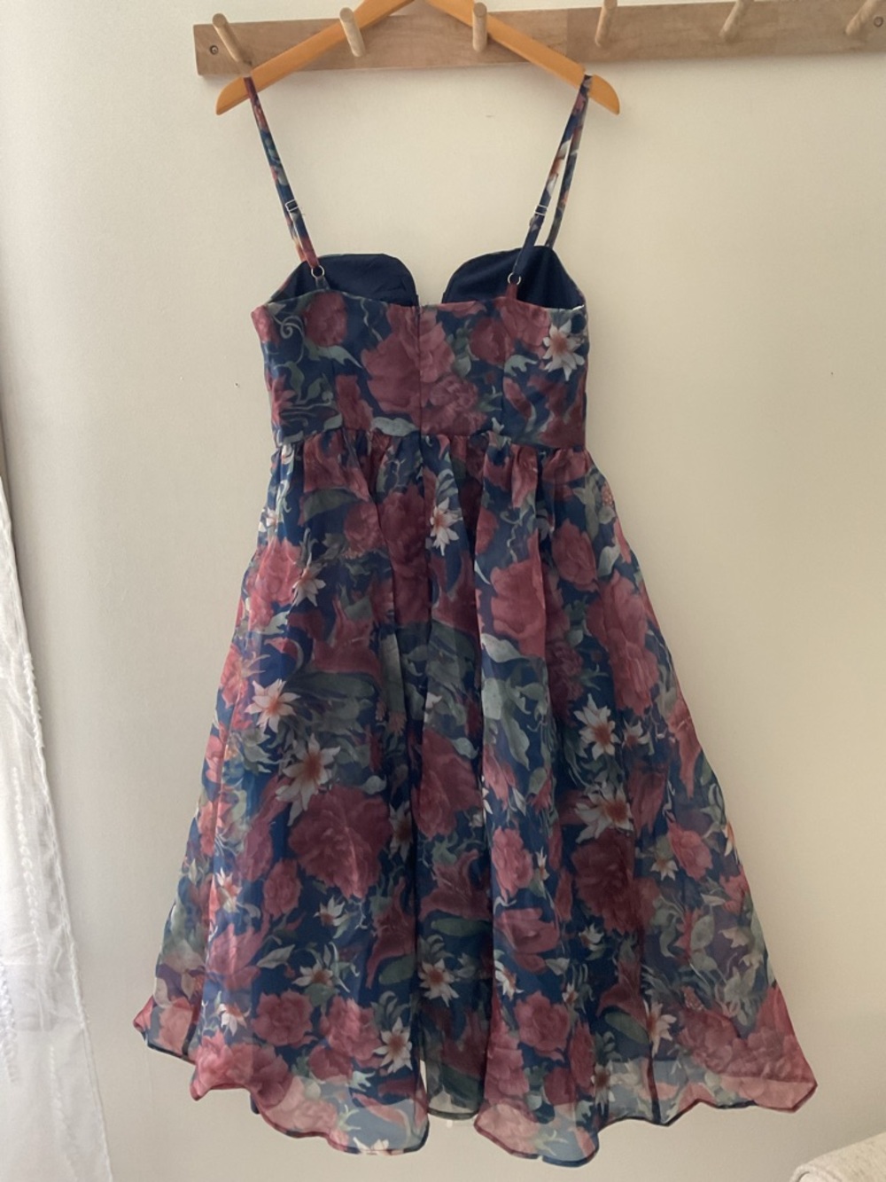 Lulu's NWT Navy Floral Midi Dress-large - Picture 7 of 14